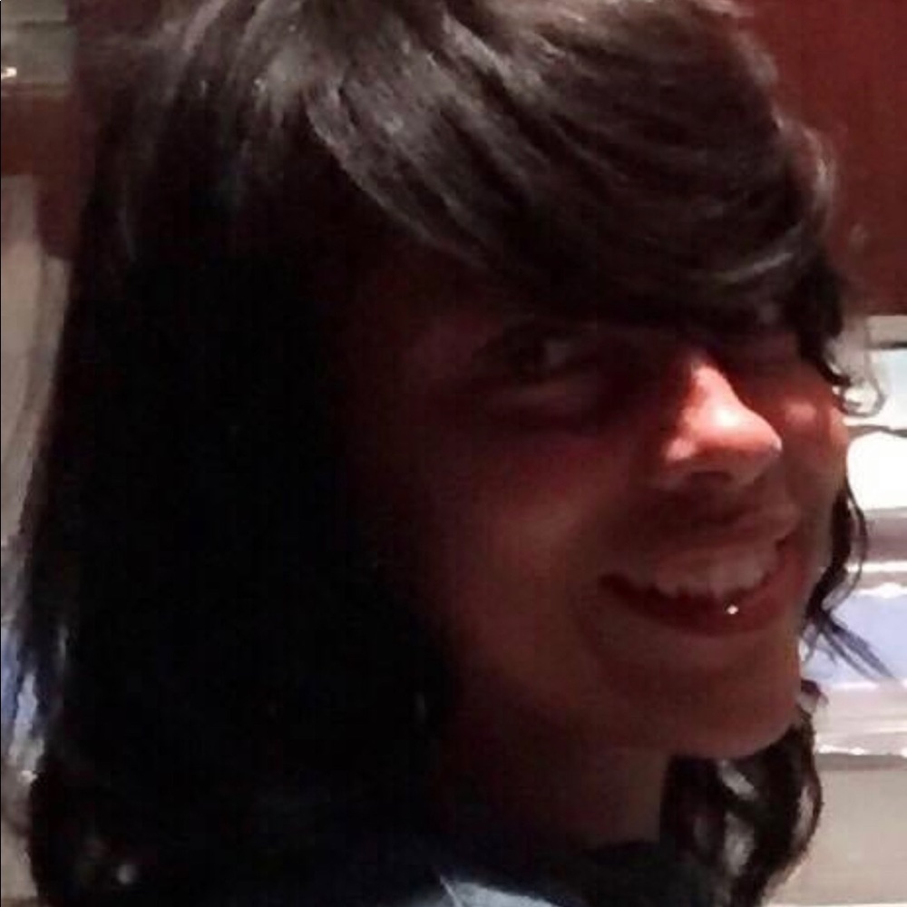 Meet your Posher, Louise